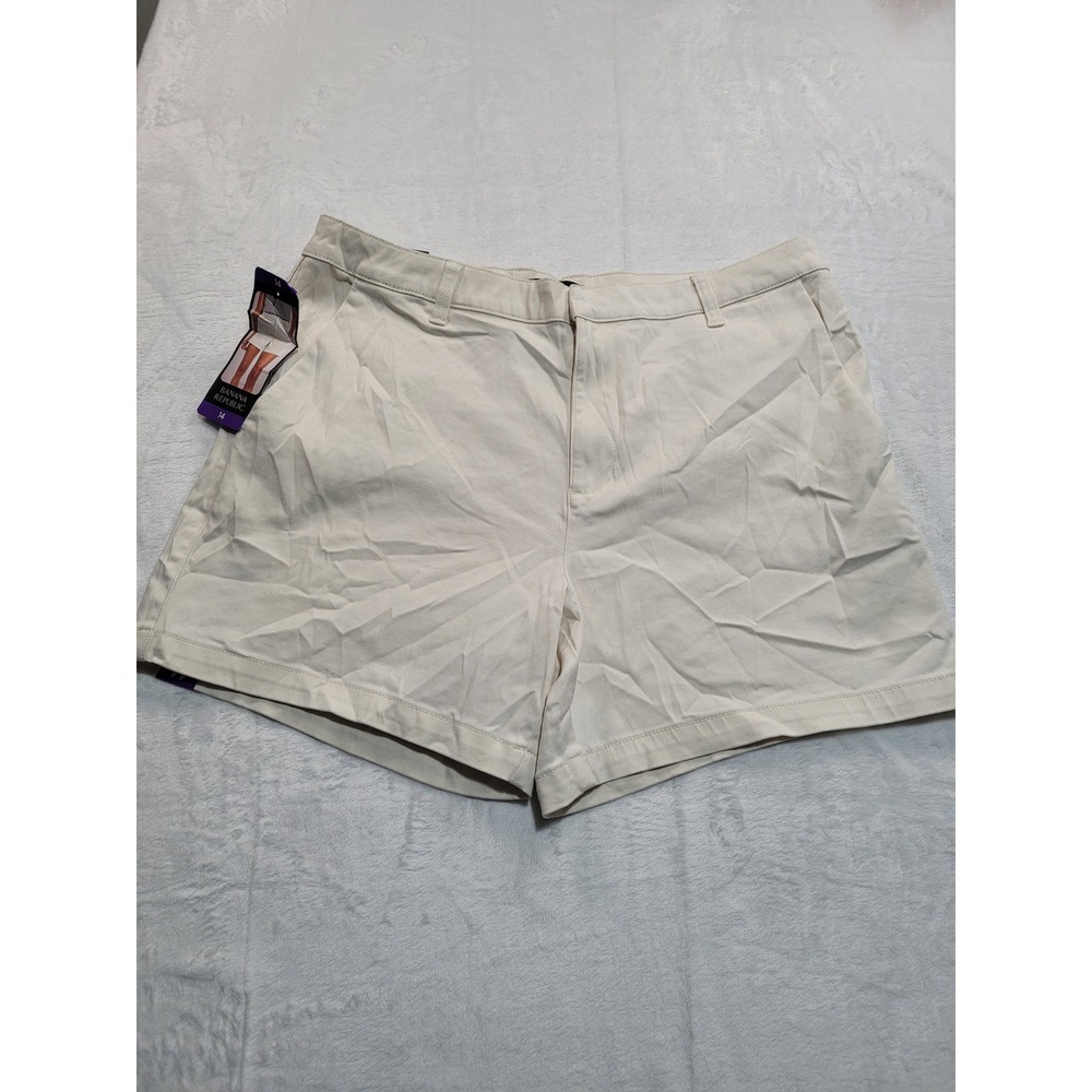 NWT Banana Republic Chino Shorts Women 14 Gardenia Cotton Blend Mid Rise Stretch